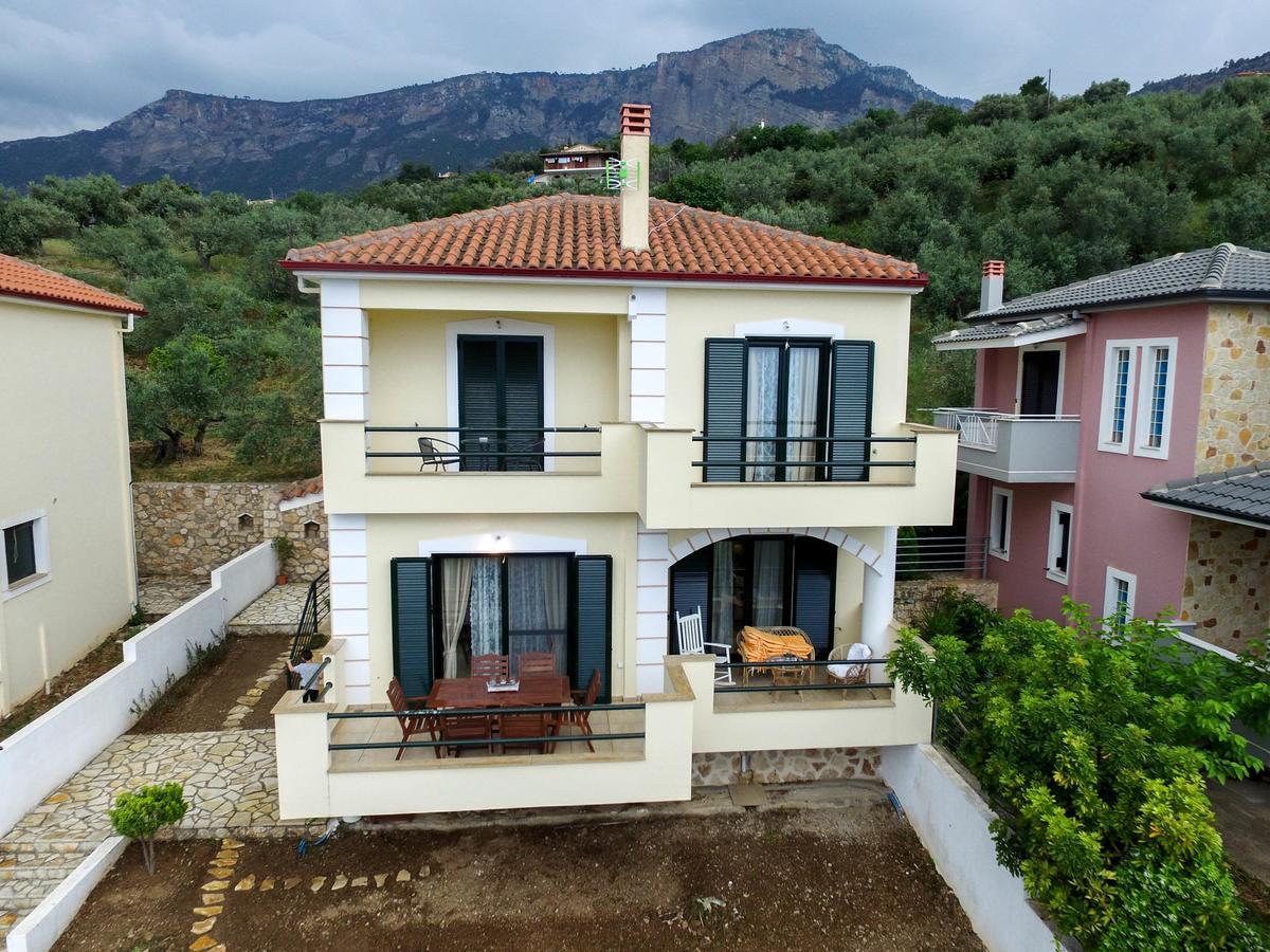 Вилла Elina'S House Evrostina Экстерьер фото