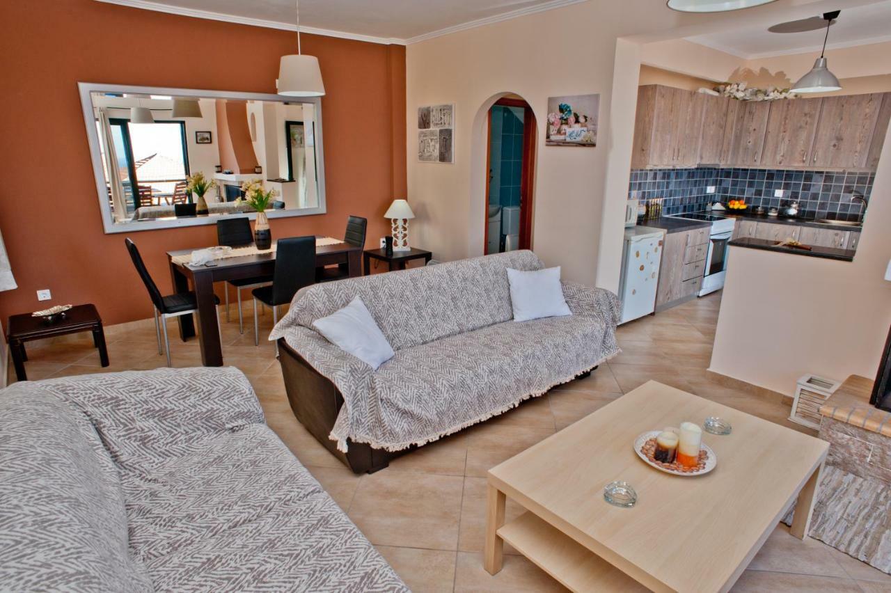 Вилла Elina'S House Evrostina Экстерьер фото